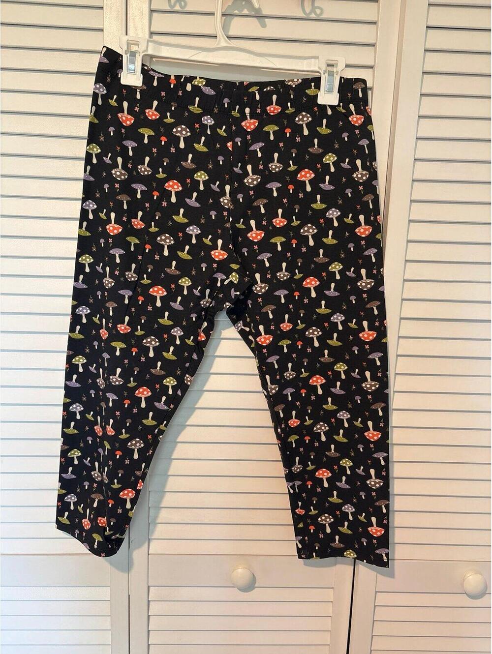 No Boundaries Cotton capri length leggings